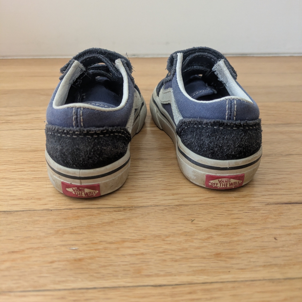Vans Old Skool V (Toddler Size 5.5) - Picture 4 of 5